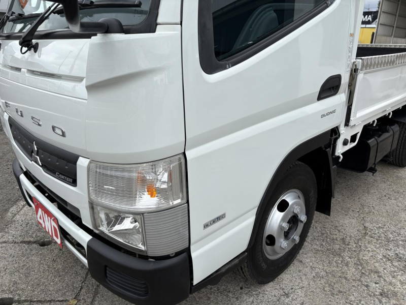 H27　キャンター　1.5t平ボディ　4WD|中古トラックの販売・買取・査定のアイナビ