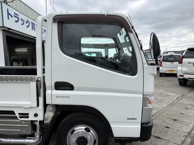 H27　キャンター　1.5t平ボディ　4WD|中古トラックの販売・買取・査定のアイナビ
