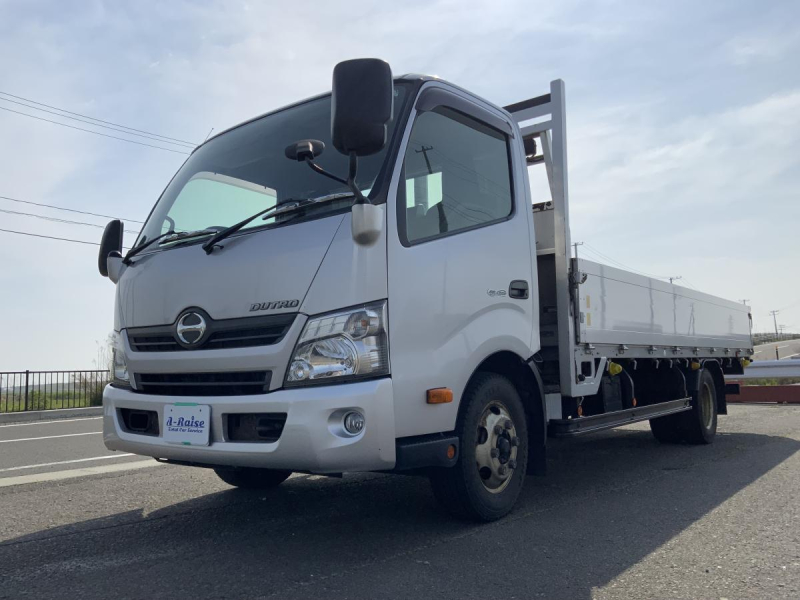 超ロング⭐️検付H27デュトロアルミブロック平 積載3t6MT|中古トラックの販売・買取・査定のアイナビ