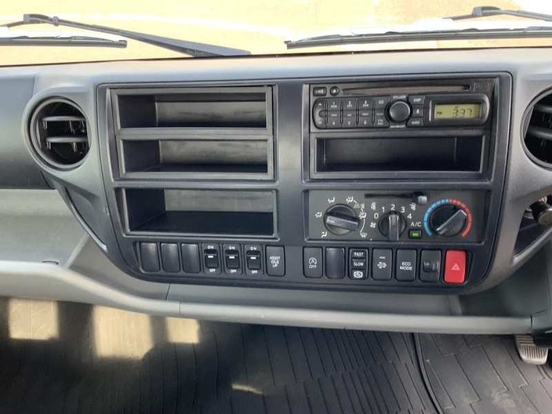 超ロング⭐️検付H27デュトロアルミブロック平 積載3t6MT|中古トラックの販売・買取・査定のアイナビ