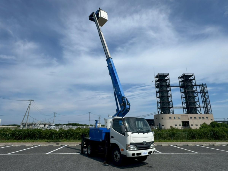 12m高所作業車⭐️H24 ダイナ アイチ SB12A FRPバケット|中古トラックの販売・買取・査定のアイナビ