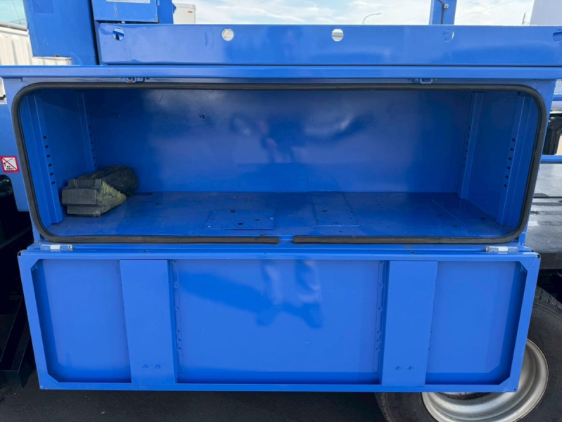 12m高所作業車⭐️H24 ダイナ アイチ SB12A FRPバケット|中古トラックの販売・買取・査定のアイナビ