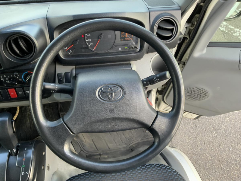 旧普通免許対応 5t未満⭐️R4ダイナバン垂直PGATサイド扉|中古トラックの販売・買取・査定のアイナビ