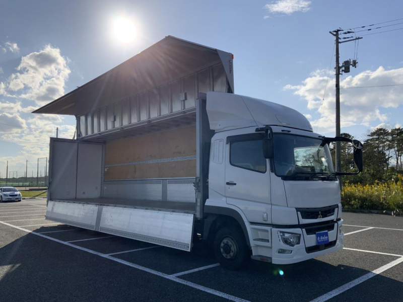 検付すぐに乗れますよ〜⭐️H30SPグレート4軸低床ウイング☆|中古トラックの販売・買取・査定のアイナビ