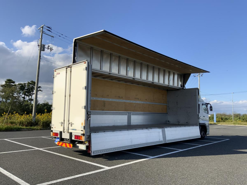 検付すぐに乗れますよ〜⭐️H30SPグレート4軸低床ウイング☆|中古トラックの販売・買取・査定のアイナビ