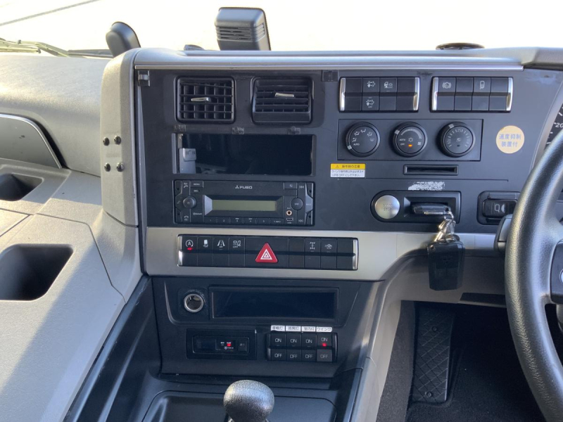 検付すぐに乗れますよ〜⭐️H30SPグレート4軸低床ウイング☆|中古トラックの販売・買取・査定のアイナビ