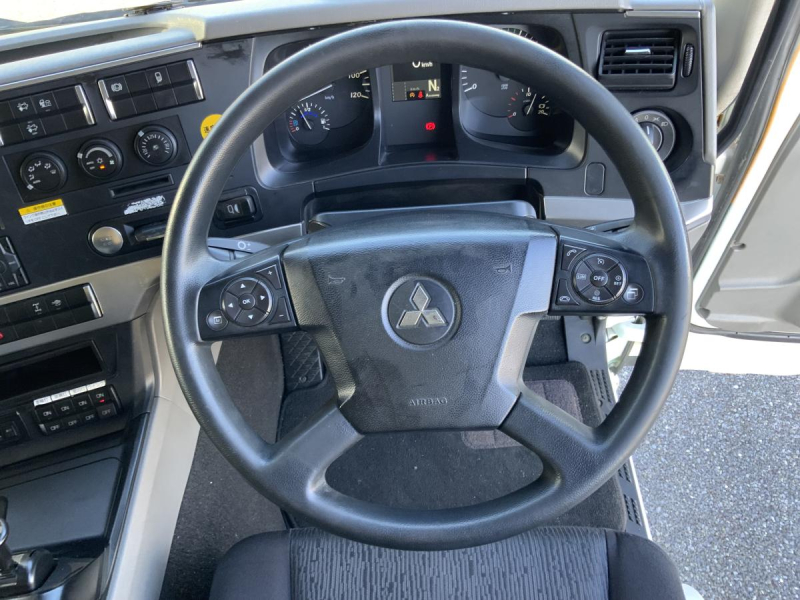 検付すぐに乗れますよ〜⭐️H30SPグレート4軸低床ウイング☆|中古トラックの販売・買取・査定のアイナビ