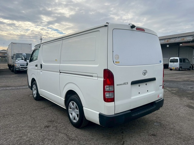 デンソー★-7℃中温設定★禁煙車★実走行・2.7万km★TOYOTA|中古トラックの販売・買取・査定のアイナビ