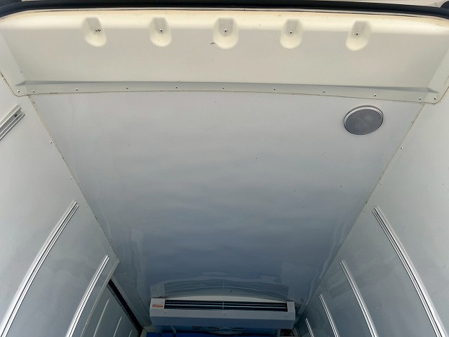 デンソー★-7℃中温設定★禁煙車★実走行・2.7万km★TOYOTA|中古トラックの販売・買取・査定のアイナビ