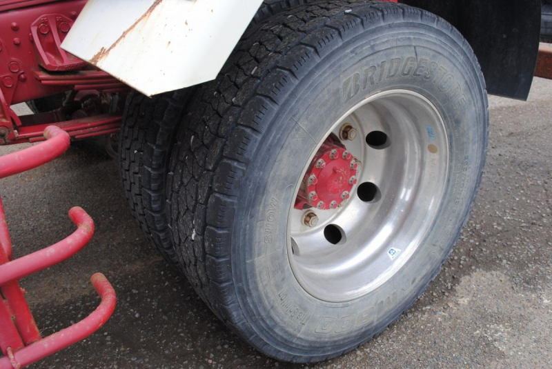 H28 ファイター アームロール 増トン 7.9t|中古トラックの販売・買取・査定のアイナビ