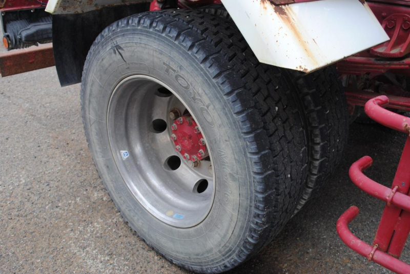 H28 ファイター アームロール 増トン 7.9t|中古トラックの販売・買取・査定のアイナビ