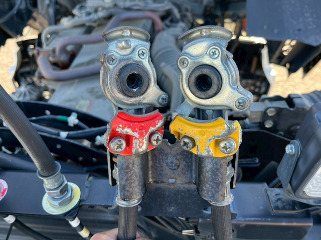 車検付★ハイルーフ★2デフ★ブタ鼻電源コネクタ★後輪エアサス|中古トラックの販売・買取・査定のアイナビ