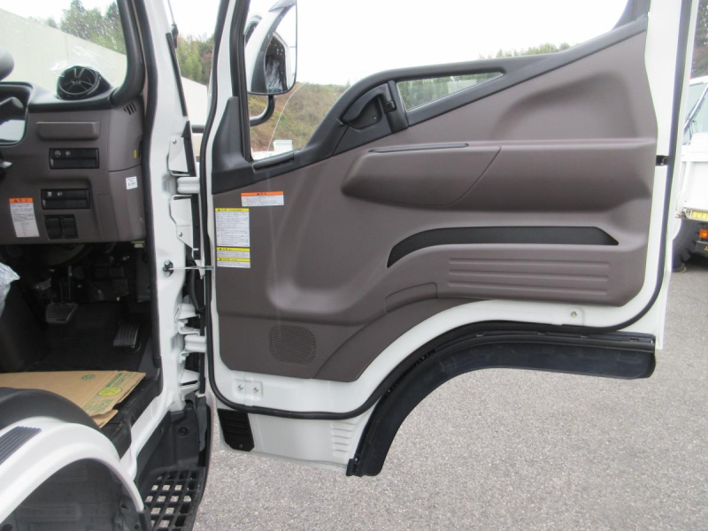 ワイド幅 ロング 積載4.8トン アルミ平ボデー !!|中古トラックの販売・買取・査定のアイナビ