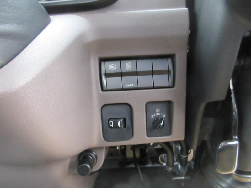 ワイド幅 ロング 積載4.8トン アルミ平ボデー !!|中古トラックの販売・買取・査定のアイナビ