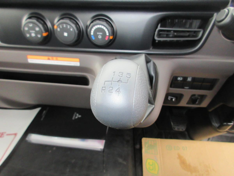 ワイド幅 ロング 積載4.8トン アルミ平ボデー !!|中古トラックの販売・買取・査定のアイナビ