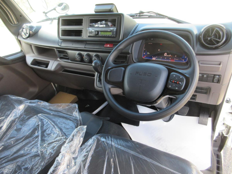 AT Wキャブ 垂直ゲート平ボデー 積載2トン リヤエアコン|中古トラックの販売・買取・査定のアイナビ