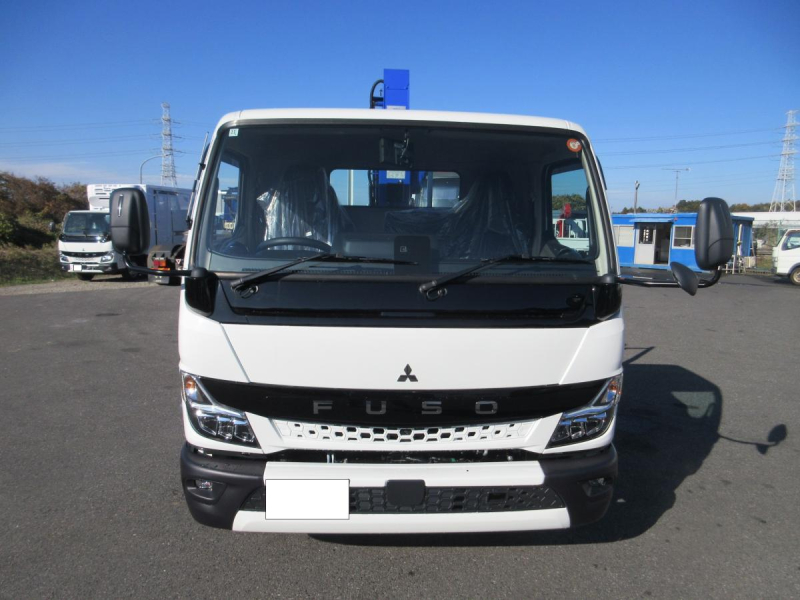 積載3.7トン　ワイド幅　超ロングベース　5段　クレーン付平|中古トラックの販売・買取・査定のアイナビ