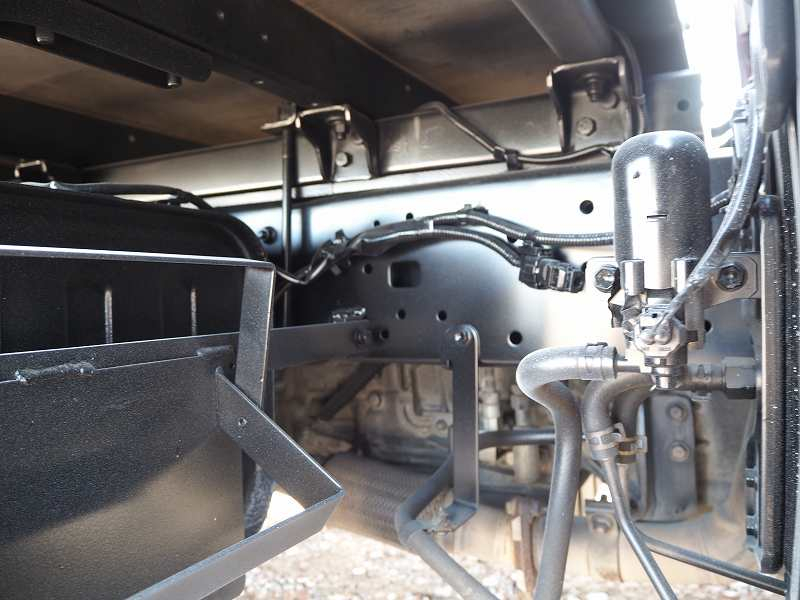 トヨタトヨエース標準ショート10尺アルミバンゲート|中古トラックの販売・買取・査定のアイナビ