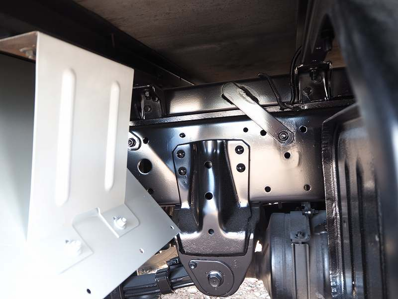 トヨタトヨエース標準ショート10尺アルミバンゲート|中古トラックの販売・買取・査定のアイナビ