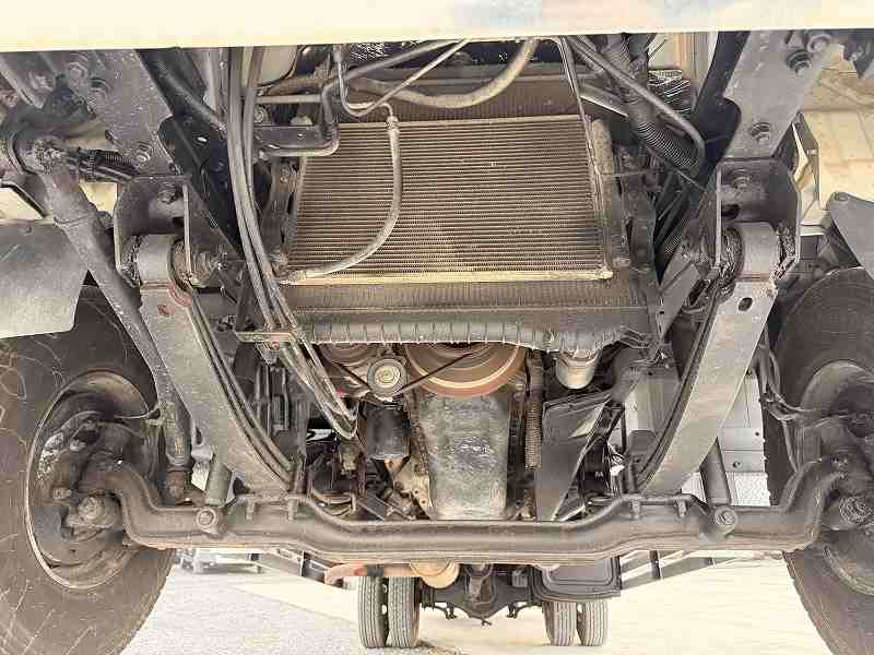 レンジャー4段セルフクレーンラジコンベッド付新品ボディ|中古トラックの販売・買取・査定のアイナビ