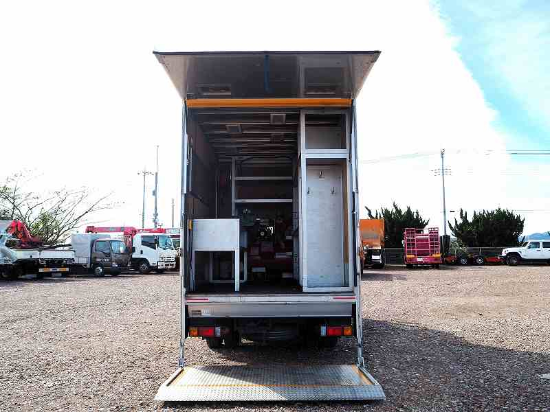 アトラスサービスカーコンプレッサー垂直ゲート準中型5t対応|中古トラックの販売・買取・査定のアイナビ