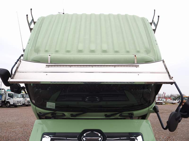 プロフィアカヤバコンクリートミキサー車電動スランプガード|中古トラックの販売・買取・査定のアイナビ