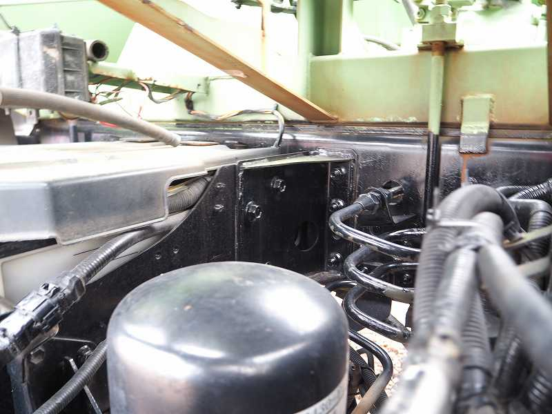 プロフィアカヤバコンクリートミキサー車電動スランプガード|中古トラックの販売・買取・査定のアイナビ