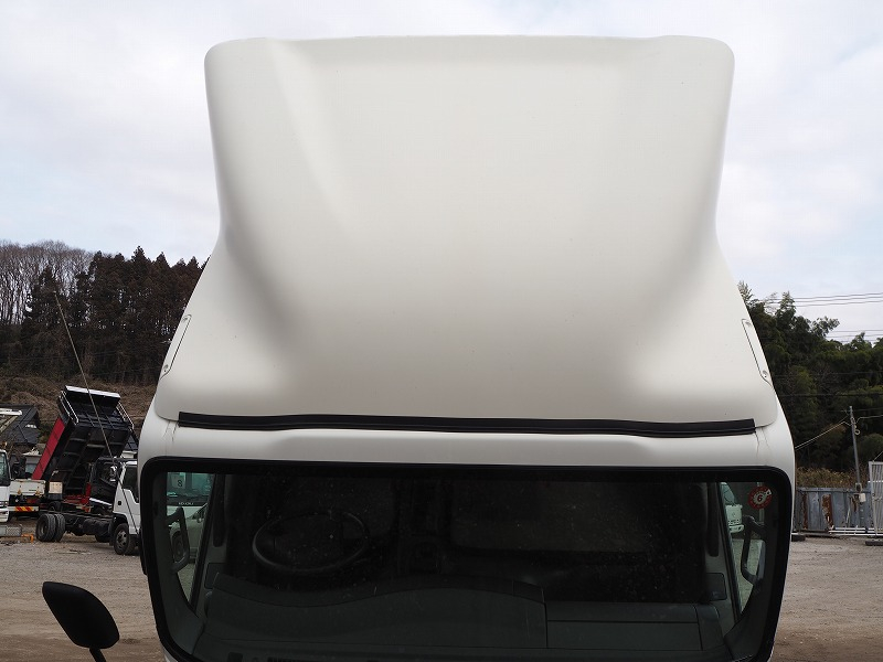 いすゞエルフワイド超ロング家畜運搬車電動スロープ|中古トラックの販売・買取・査定のアイナビ