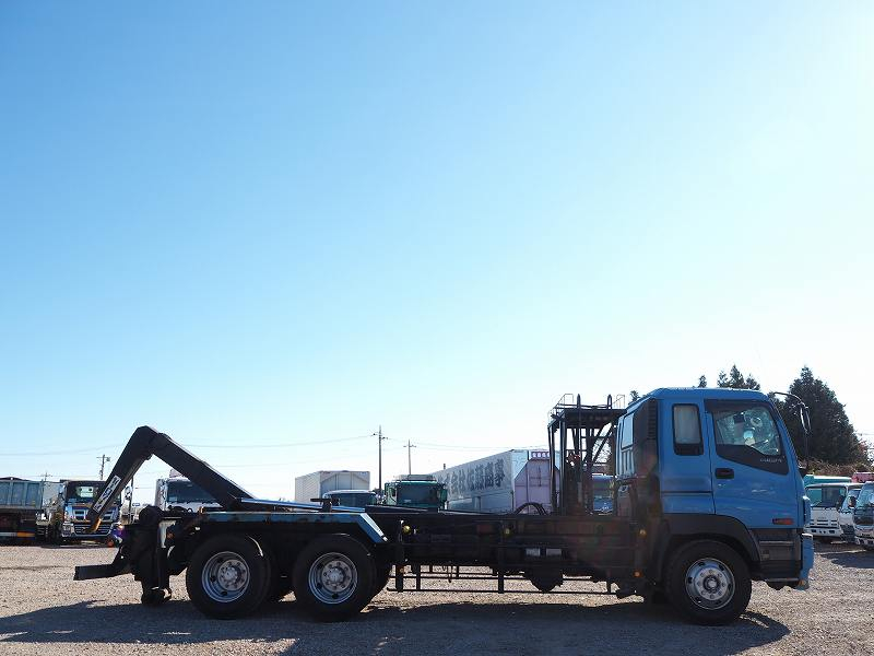 ギガ2デフ22tベース新明和製アームロールツインホイスト|中古トラックの販売・買取・査定のアイナビ