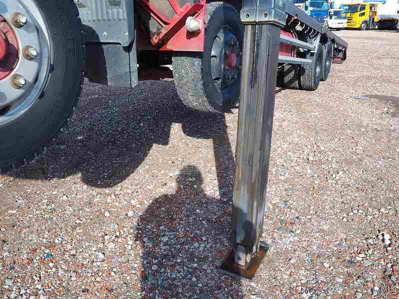 日野プロフィア4軸低床3段セルフクレーンウインチラジコン|中古トラックの販売・買取・査定のアイナビ