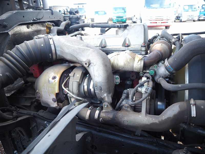 レンジャー汚泥吸引車吸引清掃車バキュームダンパーベッド付|中古トラックの販売・買取・査定のアイナビ