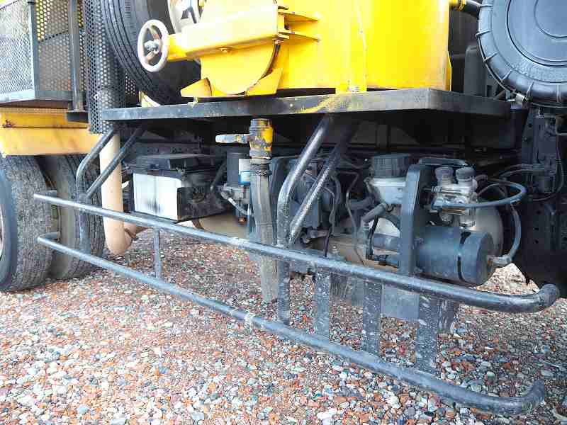 レンジャー汚泥吸引車吸引清掃車バキュームダンパーベッド付|中古トラックの販売・買取・査定のアイナビ