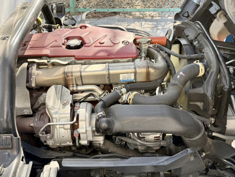 R1年式2RG-XZU605M標準10尺総重量4,955㎏6M/T積載2tバン|中古トラックの販売・買取・査定のアイナビ