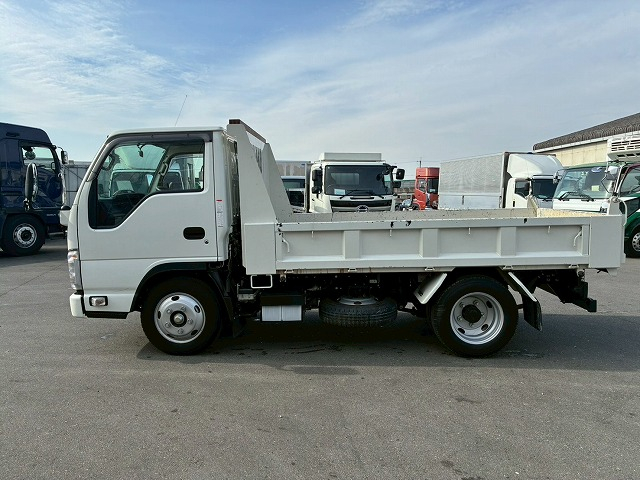 保証対象車両極東開発工業全低床150馬力6速MT|中古トラックの販売・買取・査定のアイナビ