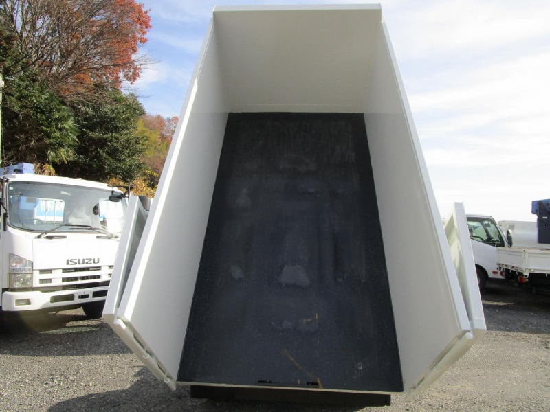 深ダンプ リア観音開き 積載3t 車検R9/1/7|中古トラックの販売・買取・査定のアイナビ