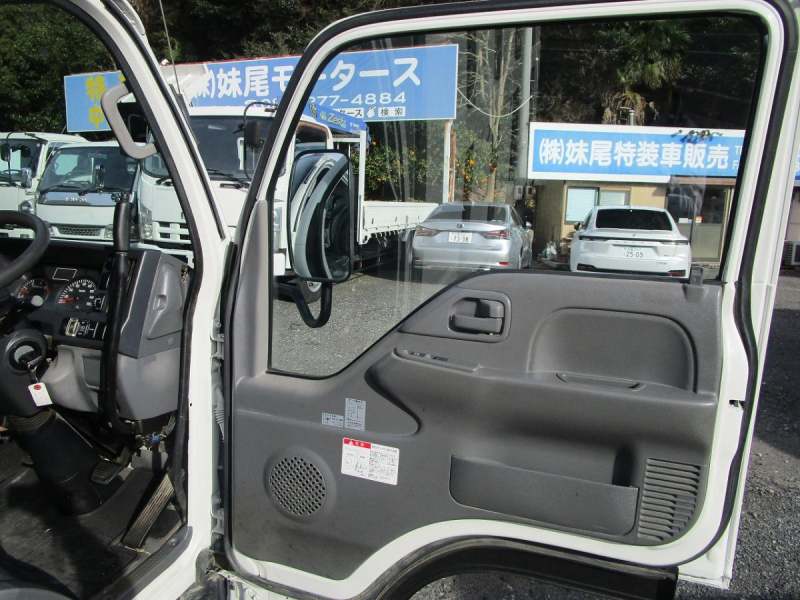 深ダンプ リア観音開き 積載3t 車検R9/1/7|中古トラックの販売・買取・査定のアイナビ