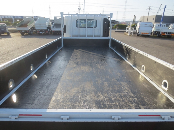 ニッサンアトラスワイドロング平ボディ|中古トラックの販売・買取・査定のアイナビ