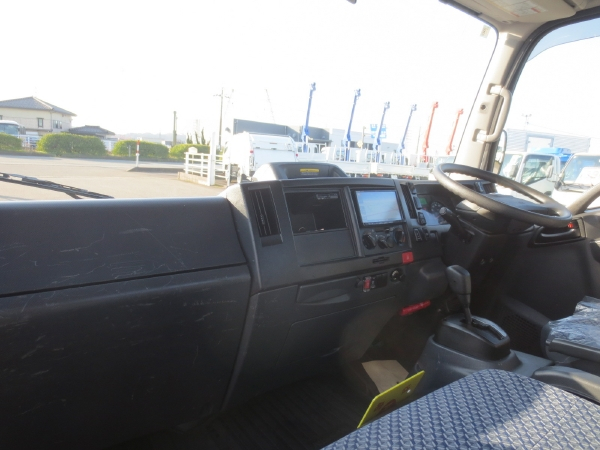 ニッサンアトラスワイドロング平ボディ|中古トラックの販売・買取・査定のアイナビ