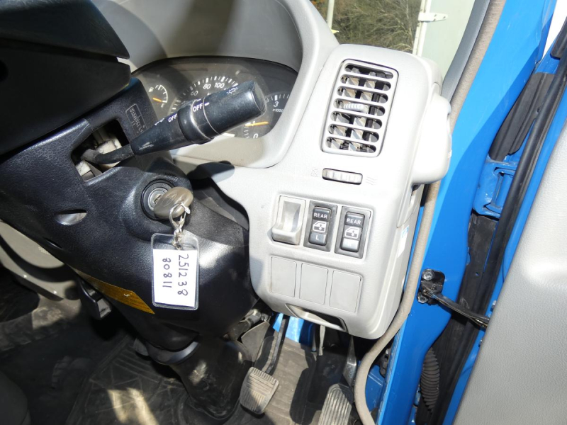 H23　1.2トン Wキャブ ETC　251238|中古トラックの販売・買取・査定のアイナビ