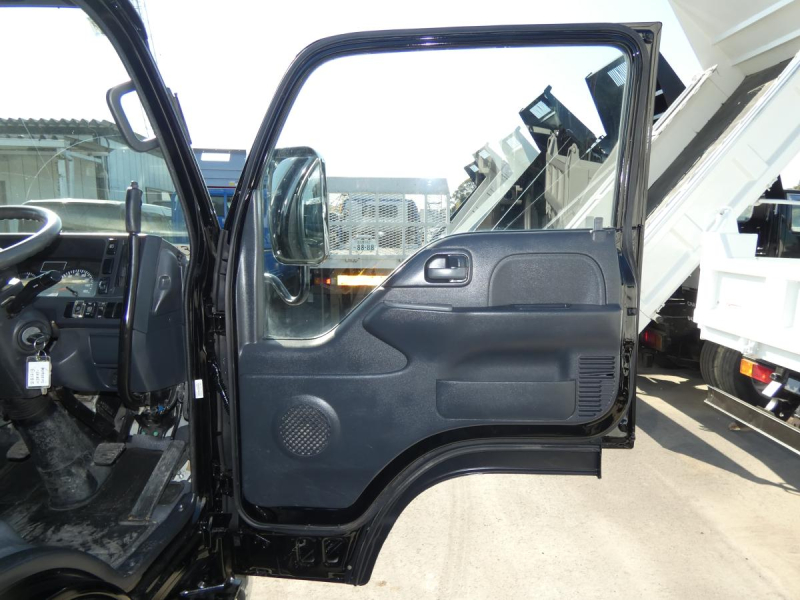 H25　2トン　 マニュアル ダンプ　251213|中古トラックの販売・買取・査定のアイナビ