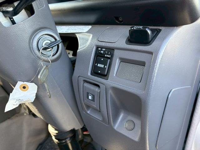 トヨタコースターバス|中古トラックの販売・買取・査定のアイナビ