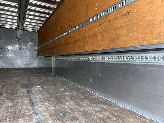 【新入荷!!メッキパーツ付】日野/プロフィア|中古トラックの販売・買取・査定のアイナビ