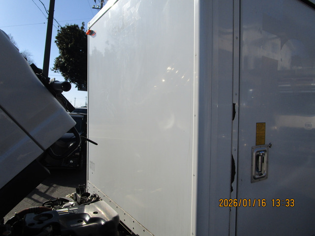 H24エルフパネルバン2t積載左サイド扉トクS|中古トラックの販売・買取・査定のアイナビ