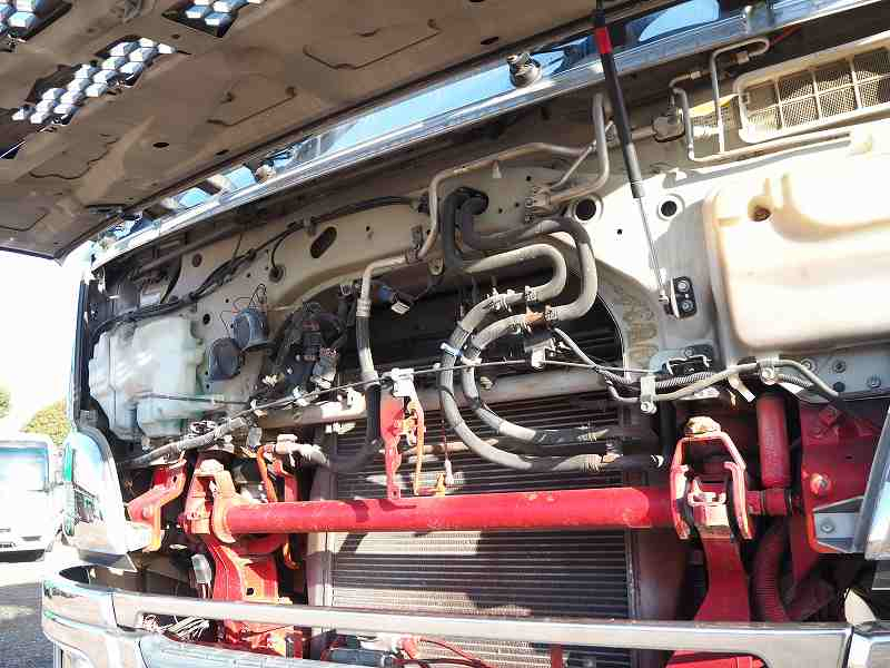 スーパーグレート3軸高床2デフアルミブロック平ボディ|中古トラックの販売・買取・査定のアイナビ