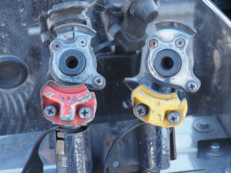 日野 トラクタ プロフィア|中古トラックの販売・買取・査定のアイナビ