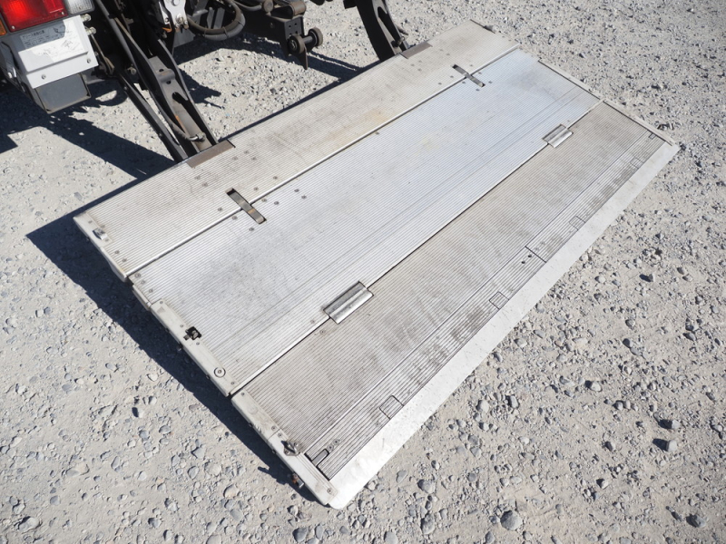 いすゞ バン車 エルフ|中古トラックの販売・買取・査定のアイナビ