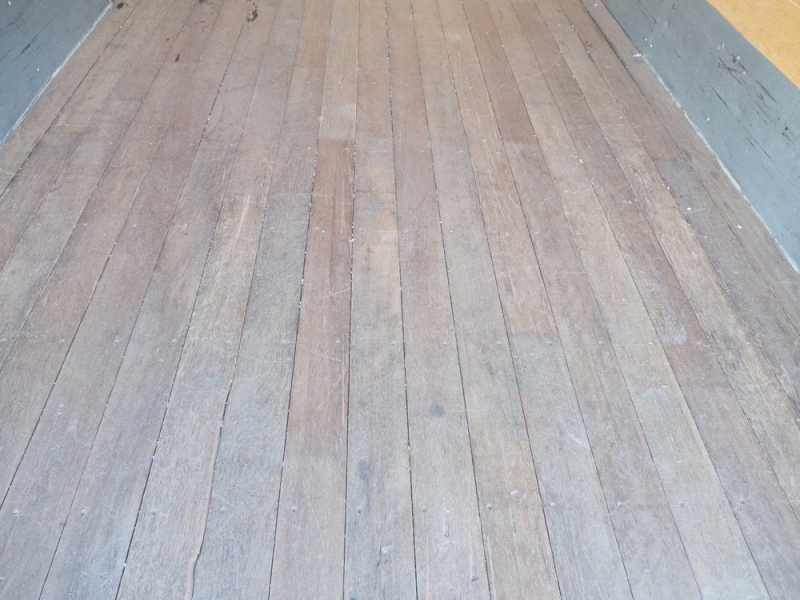 いすゞ バン車 エルフ|中古トラックの販売・買取・査定のアイナビ