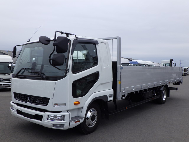 三菱2KG-FK62F平ボディ4tワイド|中古トラックの販売・買取・査定のアイナビ