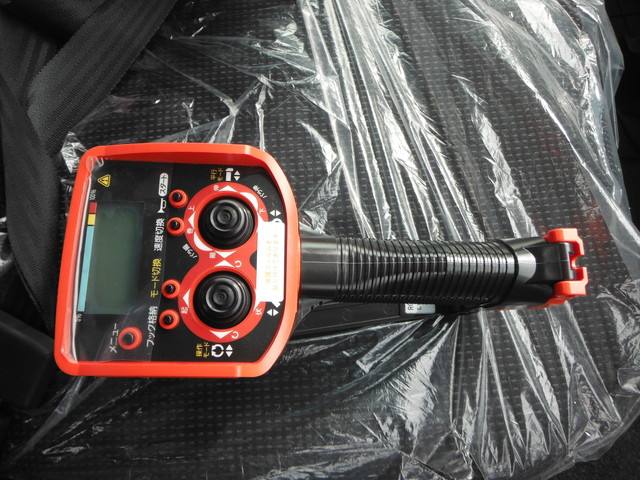 三菱2PG-FEB804段クレーン付平ボディ3.45t積載ワイド|中古トラックの販売・買取・査定のアイナビ