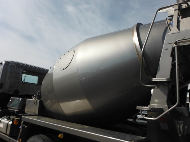 日野2PG-FS1AGAミキサーカヤバ(容量:8.7㎥)eミキサー|中古トラックの販売・買取・査定のアイナビ